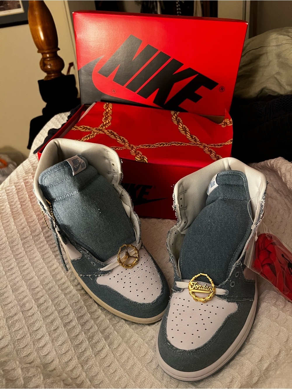 Nike Air Jordan 1 Retro High OG Denim Women’s Size 11 NIB DM9036-104